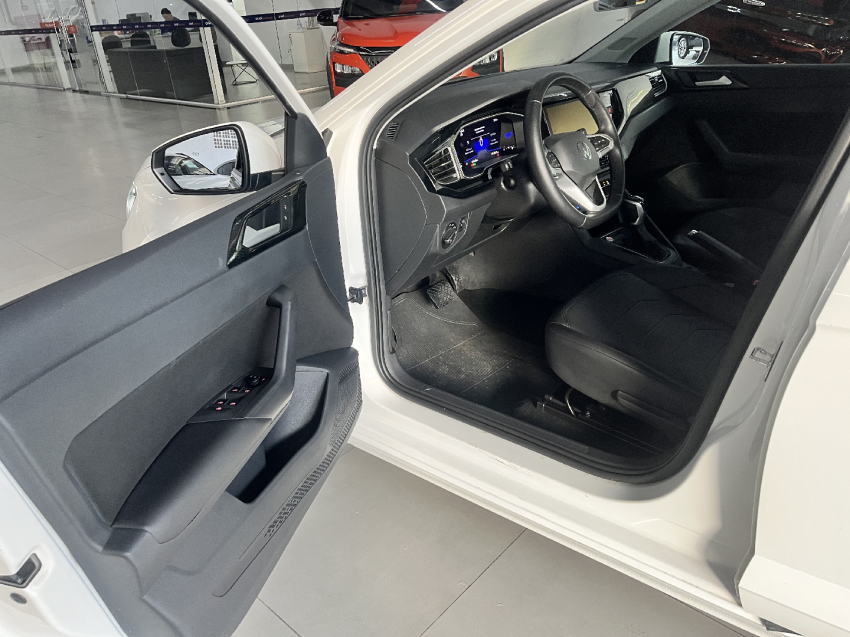 volkswagen virtus 1.0 200 tsi comfortline automatico flex 5p 2024