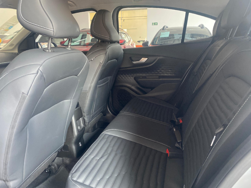 fiat fastback 1.0 turbo 200 hybrid audace cvt hibrido 5p automatico 2025