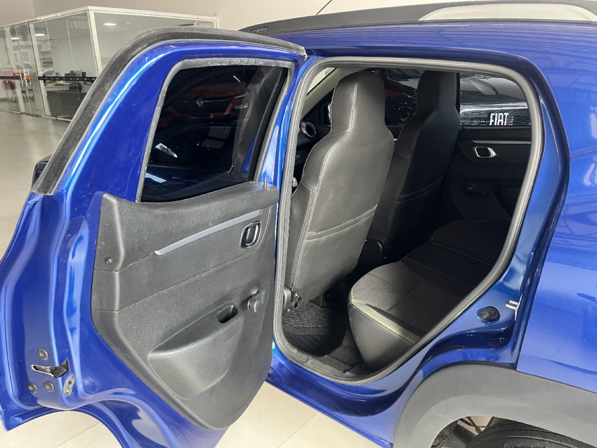 renault kwid 1.0 12v sce flex outsider manual 5p 2025