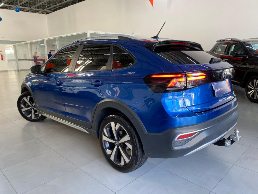 volkswagen nivus 1.0 200 tsi total flex highline automatico 5p 2023