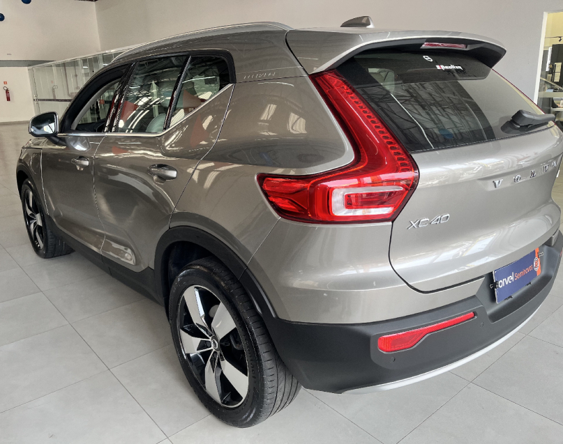 volvo xc40 1.5 t5 recharge inscription expression geartronic hibrido 5p automatico 2022