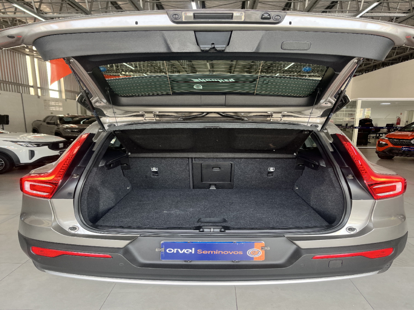 volvo xc40 1.5 t5 recharge inscription expression geartronic hibrido 5p automatico 2022