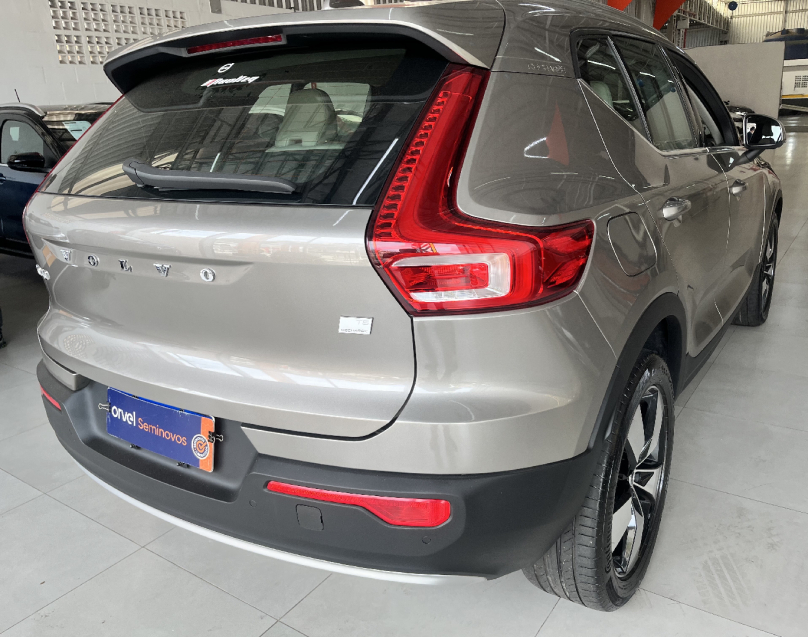 volvo xc40 1.5 t5 recharge inscription expression geartronic hibrido 5p automatico 2022