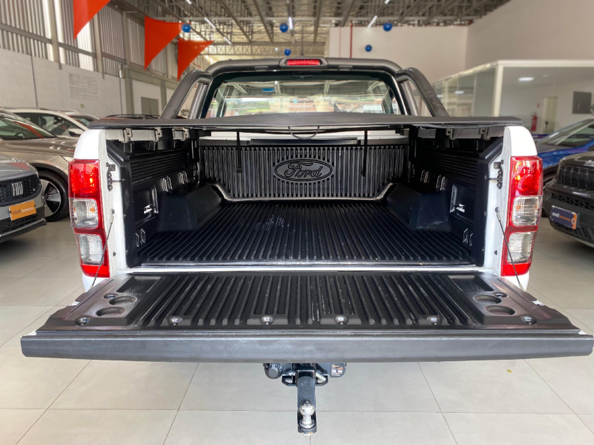 ford ranger 3.2 fx4 4x4 cd 20v diesel 4p automatico 3.0 2023