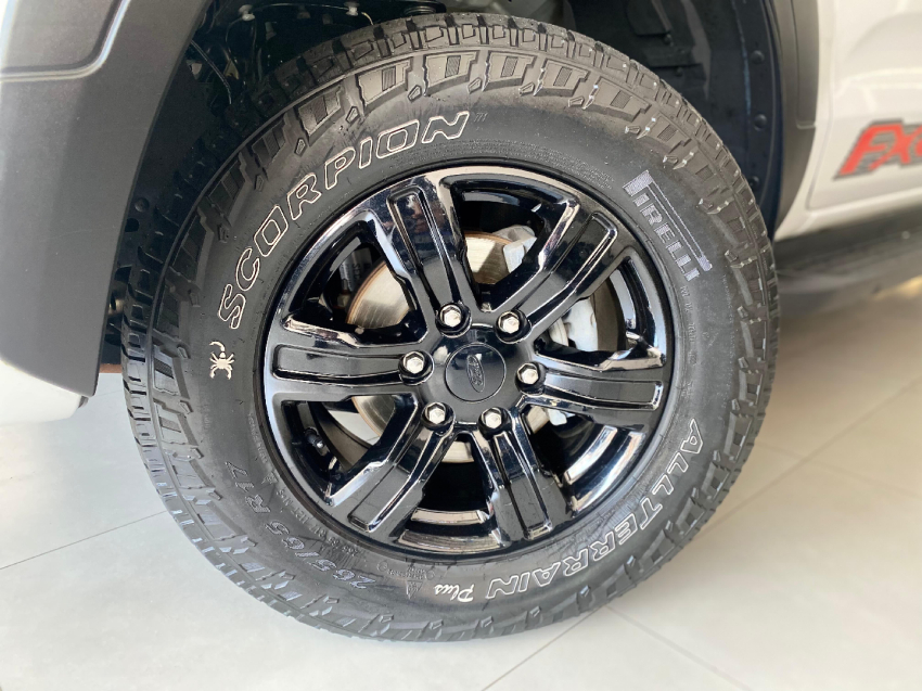 ford ranger 3.2 fx4 4x4 cd 20v diesel 4p automatico 3.0 2023