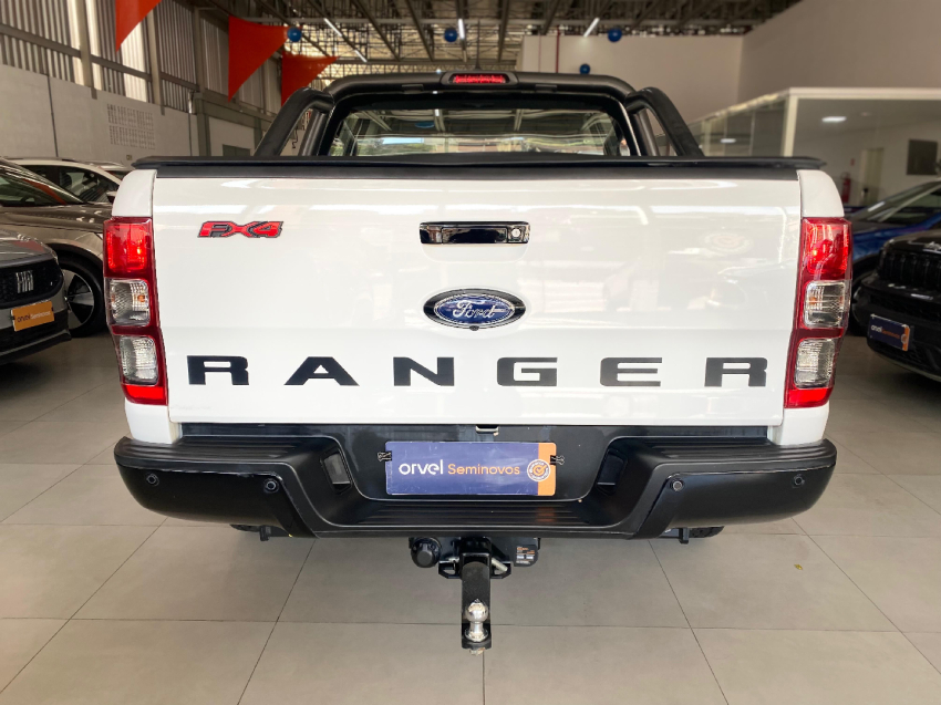 ford ranger 3.2 fx4 4x4 cd 20v diesel 4p automatico 3.0 2023