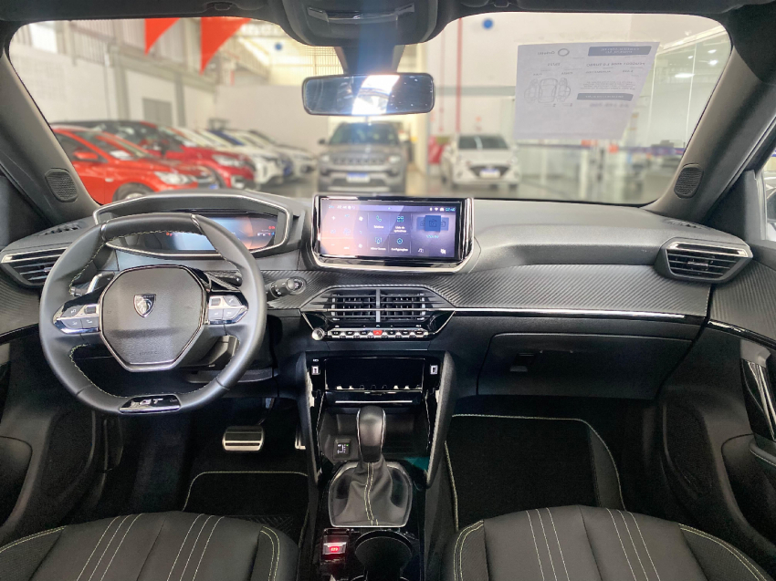 peugeot 2008 1.0 turbo 200 flex gt cvt 5p automatico 2025