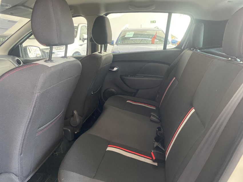 renault sandero 2.0 16v hi-flex rs manual flex 5p 2017