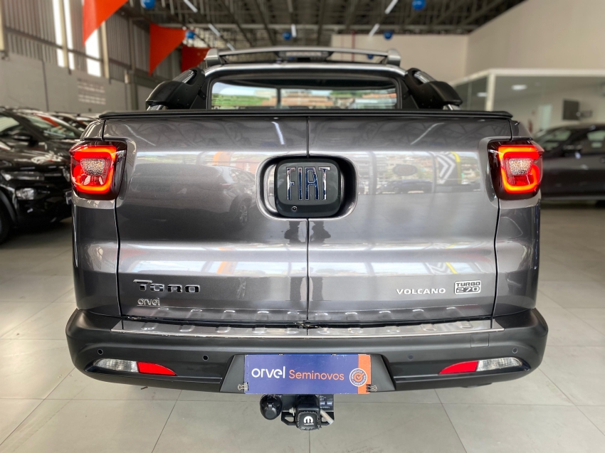 fiat toro 1.3 turbo 270 flex volcano at6 4p automatico 2025