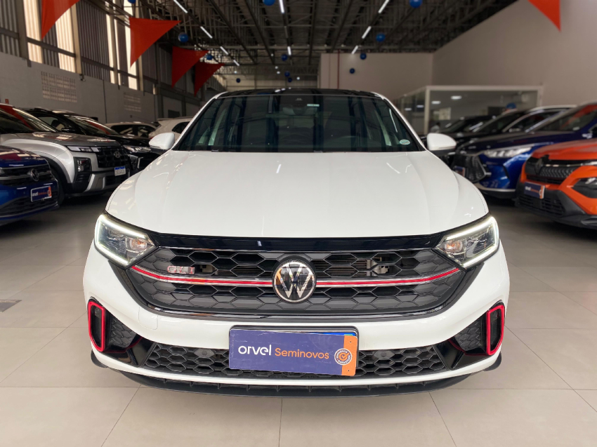 volkswagen jetta 2.0 350 tsi gasolina gli dsg 5p automatico 2023