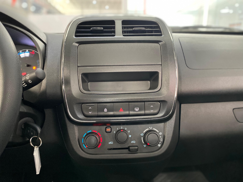 renault kwid 1.0 12v sce flex zen manual 5p 2026