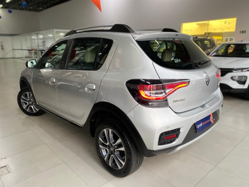renault sandero stepway 1.6 16v 4p flex cvt 5p automatico 2020