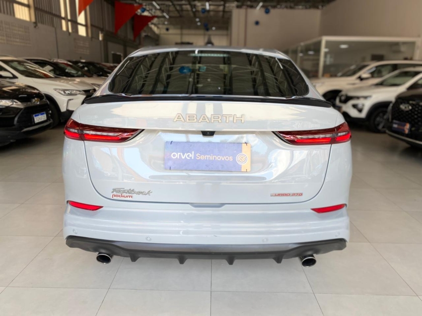 fiat fastback 1.3 turbo 270 flex abarth at6 5p automatico 20254