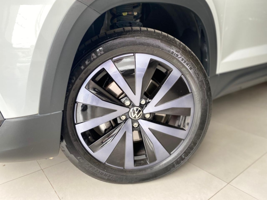 volkswagen taos 1.4 250 tsi total flex comfortline automatico 5p 20243