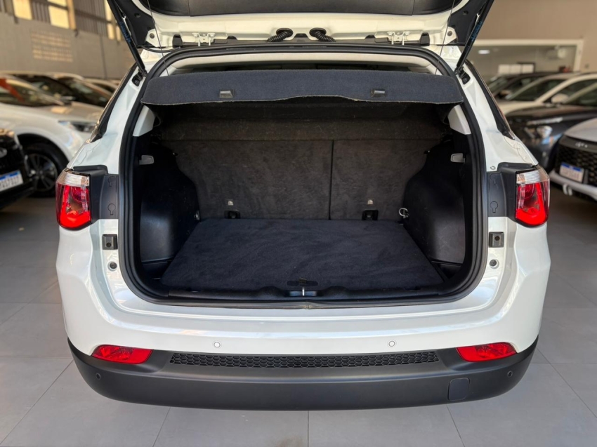 jeep compass 2.0 16v diesel longitude 4x4 automatico 5p 20217