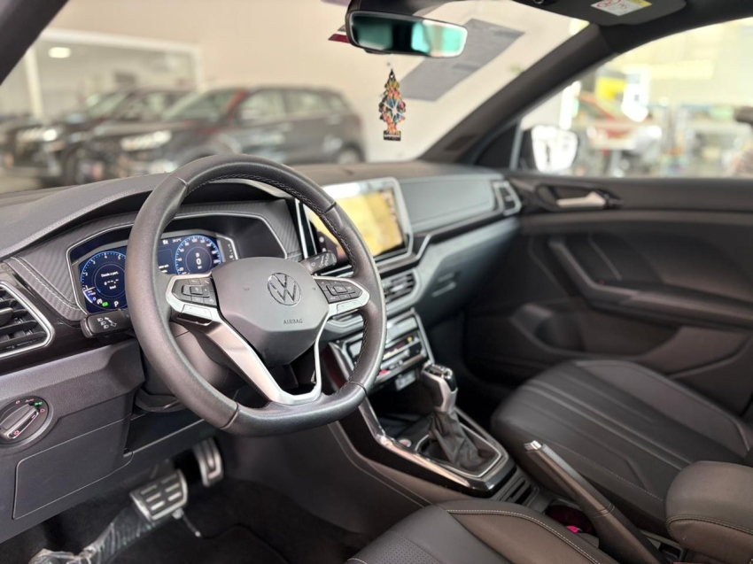 volkswagen t-cross 1.4 250 tsi total flex highline automatico 5p 202511