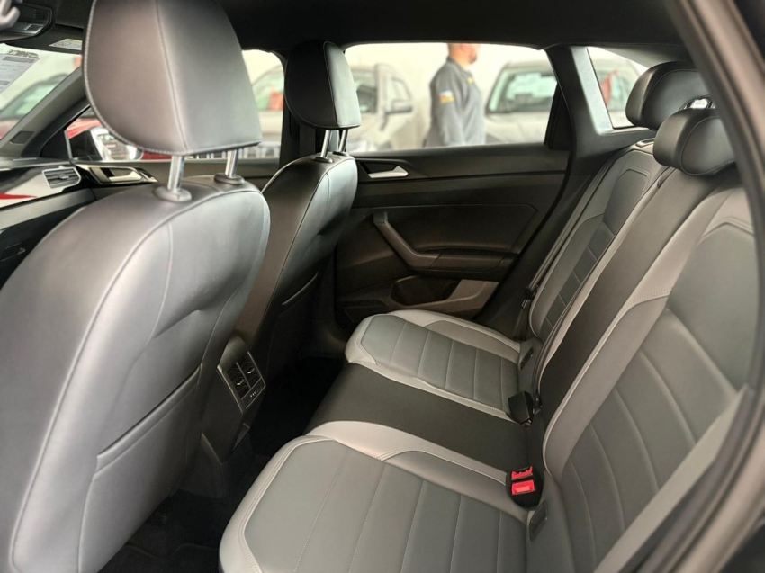 volkswagen nivus 1.0 200 tsi total flex highline automatico 4p 20218