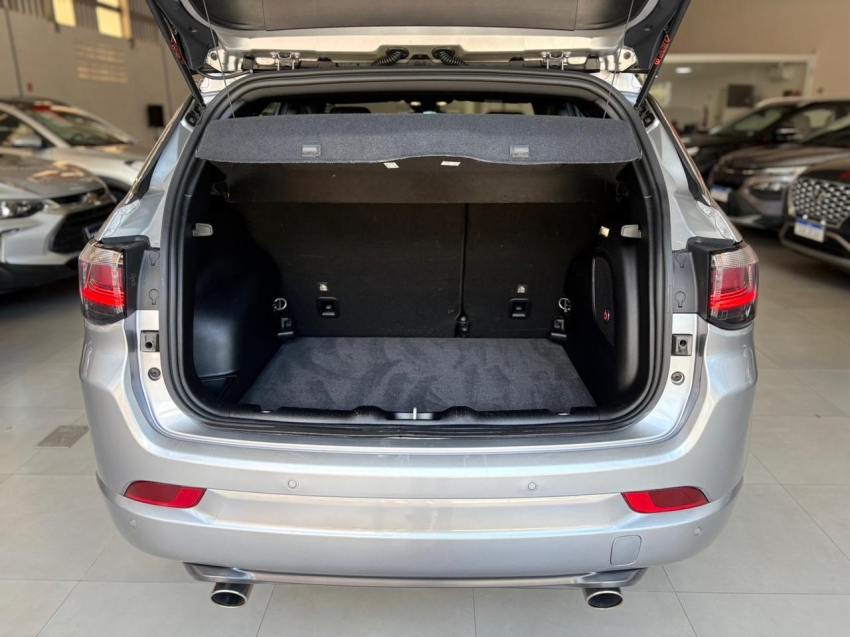 jeep compass 2.0 hurricane 4 turbo gasolina overland at9 4p automatico 20256