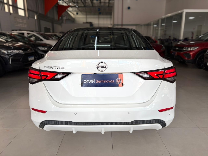 nissan sentra 2.0 16v gasolina advance xtronic 1.0 5p automatico 20244