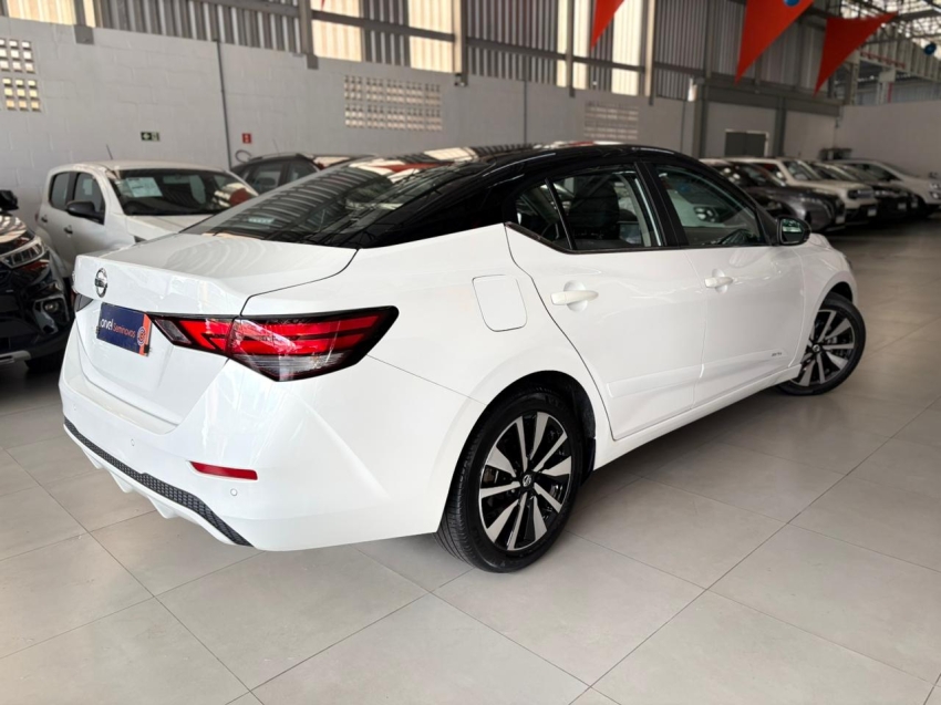 nissan sentra 2.0 16v gasolina advance xtronic 1.0 5p automatico 20245