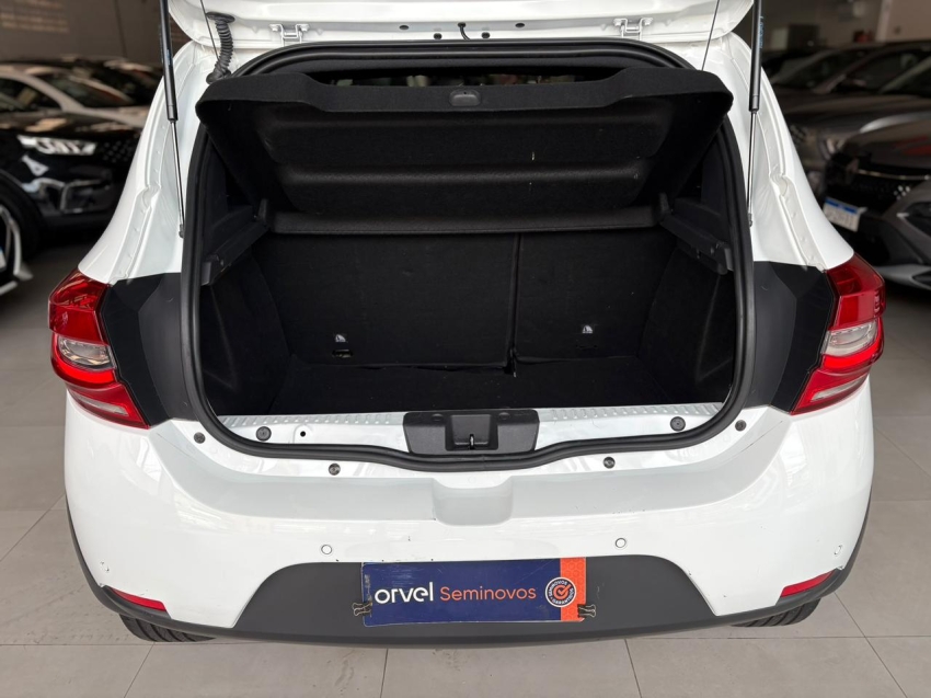 renault sandero 1.6 16v sce flex intense x-tronic 4p automatico 20207