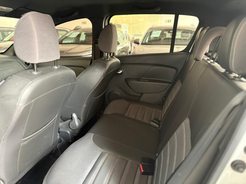 renault sandero 1.6 16v sce flex intense x-tronic 4p automatico 20208