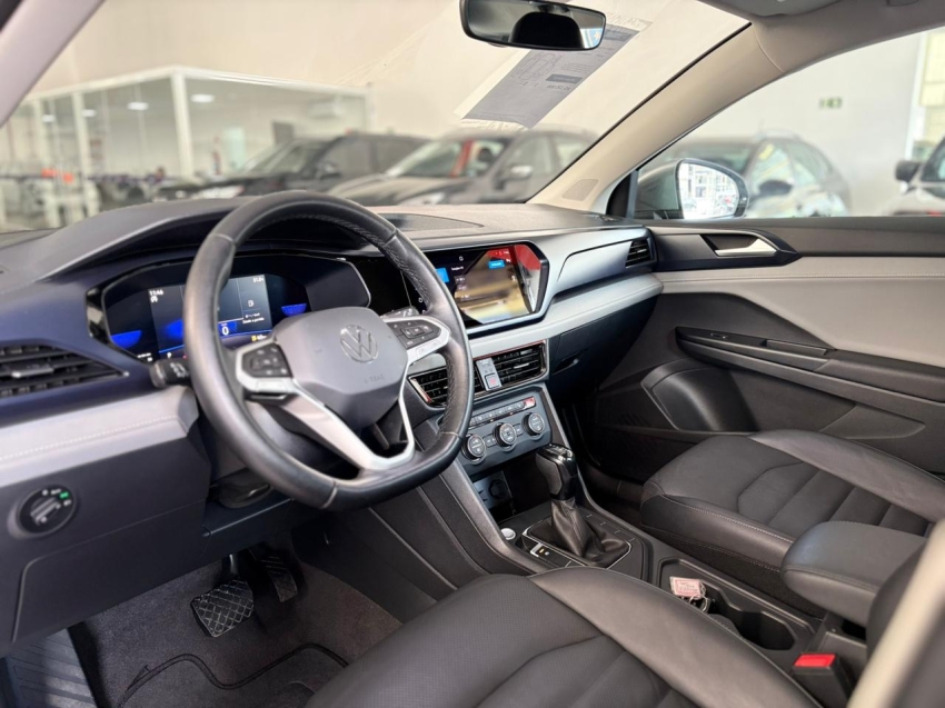 volkswagen taos 1.4 250 tsi total flex comfortline automatico 4p 202210