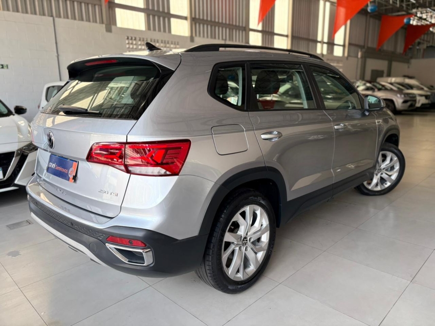 volkswagen taos 1.4 250 tsi total flex comfortline automatico 4p 20225