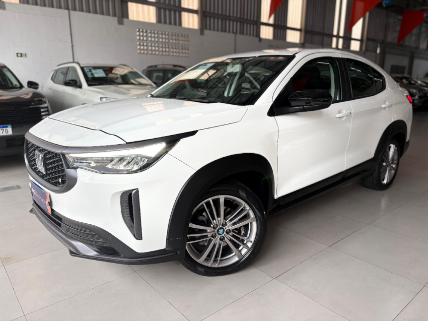 fiat fastback 1.0 turbo 200 flex cvt 5p automatico 2025