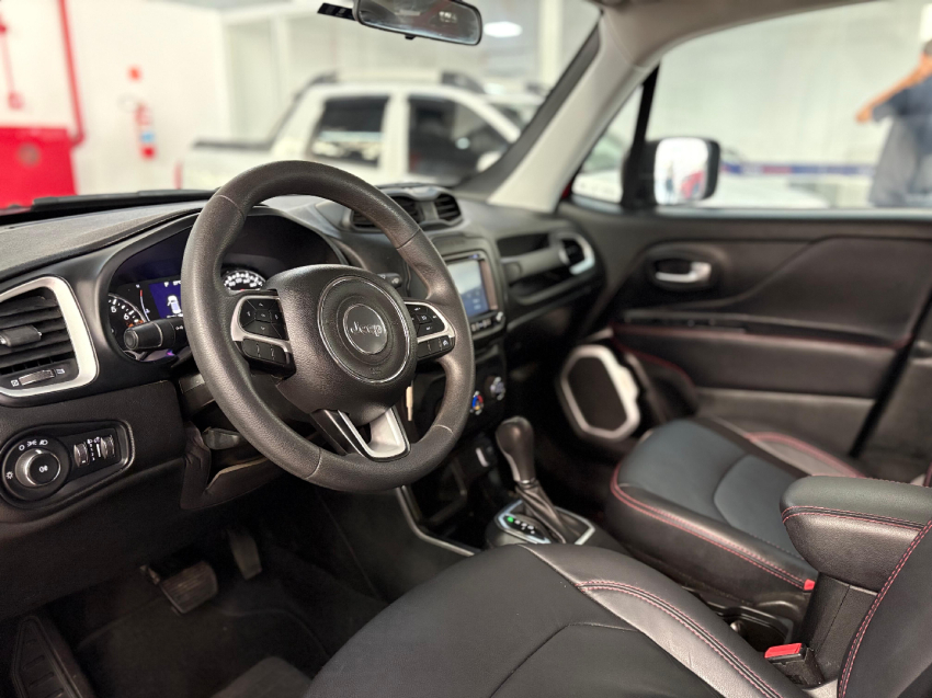 jeep renegade 1.8 16v flex 4p automatico 5p 20208