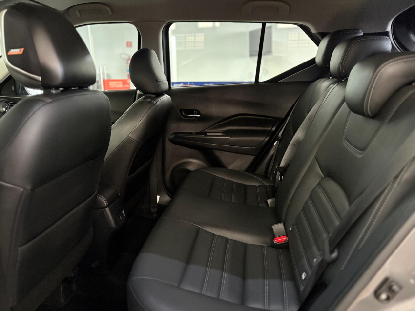 nissan kicks 1.6 16v flexstart exclusive xtronic flex 5p automatico 20238