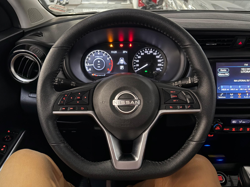 nissan kicks 1.6 16v flexstart exclusive xtronic flex 5p automatico 202313