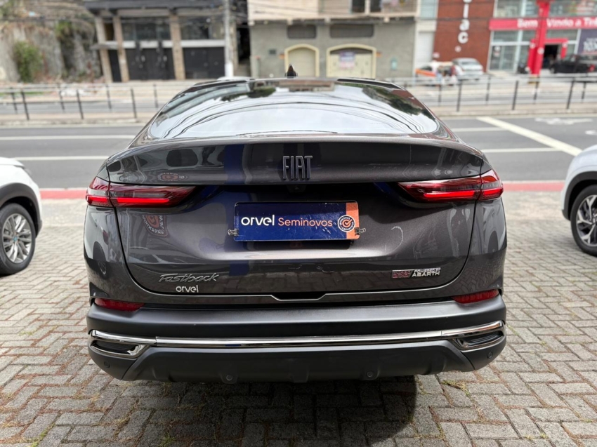 fiat fastback 1.3 turbo 270 flex limited edition at6 4p automatico 20234