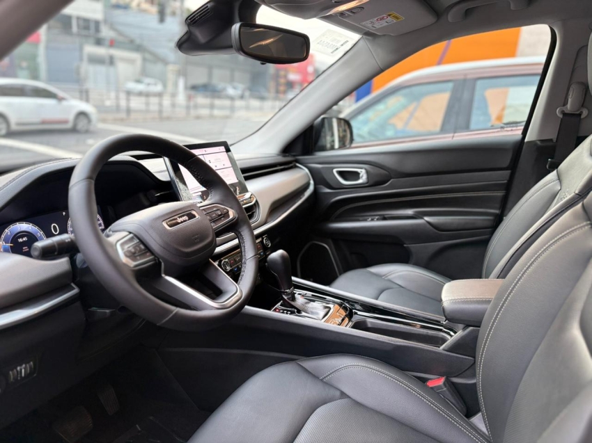 jeep compass 1.3 t270 turbo flex longitude at6 5p automatico 202510