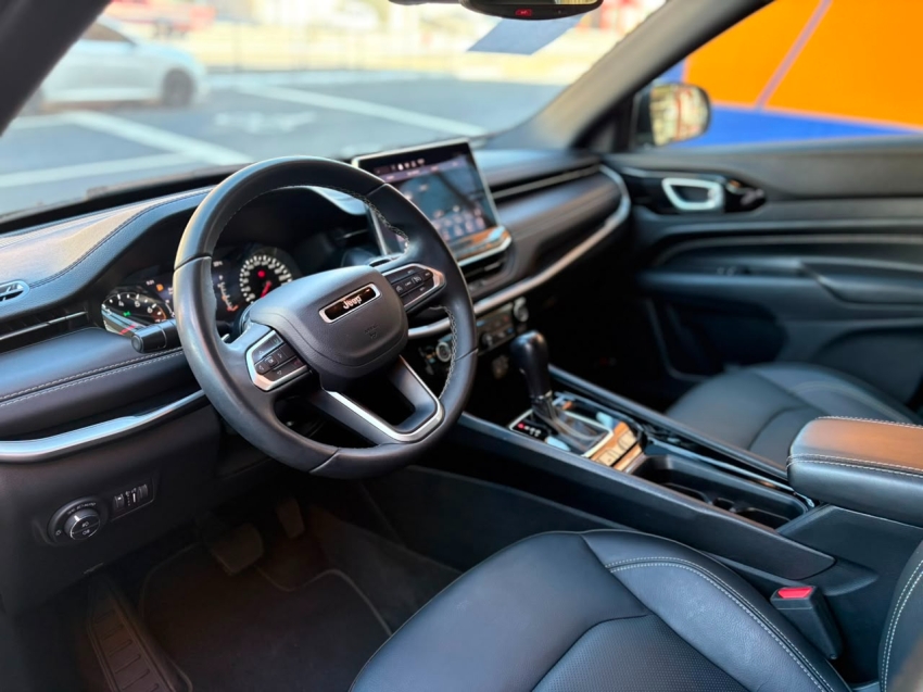 jeep compass 1.3 t270 turbo flex longitude at6 5p automatico 202211