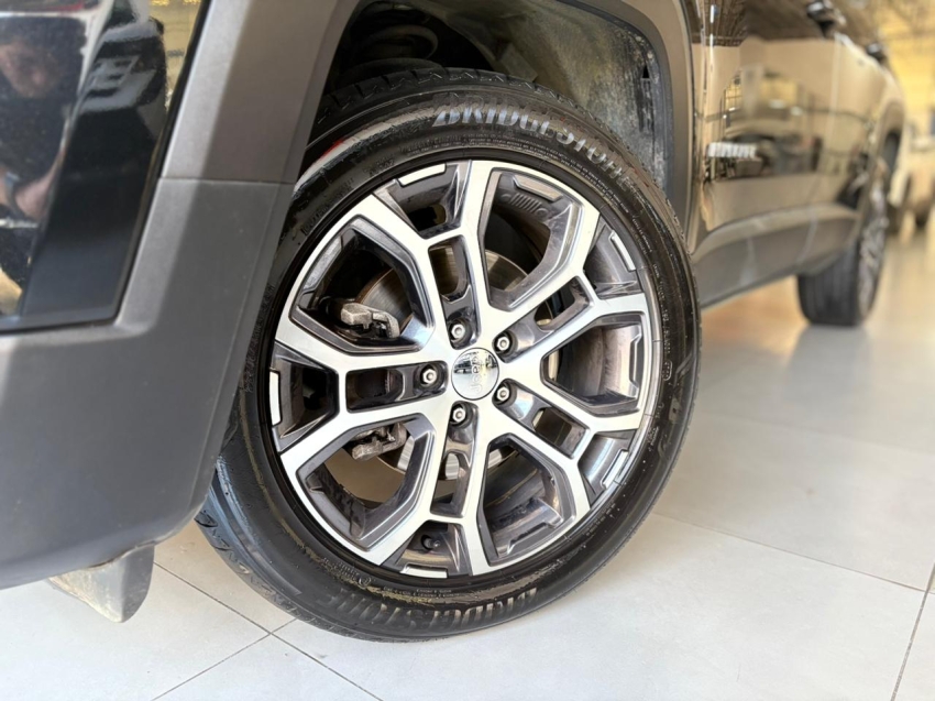 jeep renegade 1.3 t270 turbo flex longitude at6 4p automatico 20233