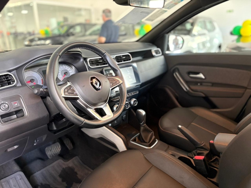 renault duster 1.3 tce flex iconic plus x-tronic 5p automatico 202611