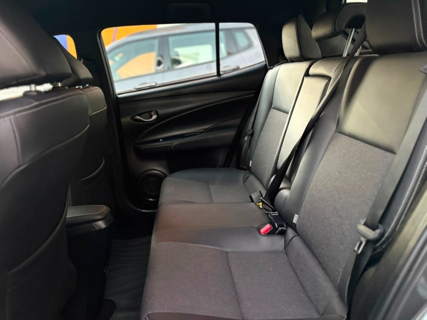 toyota yaris 1.5 16v flex xs multidrive 5p automatico 20248