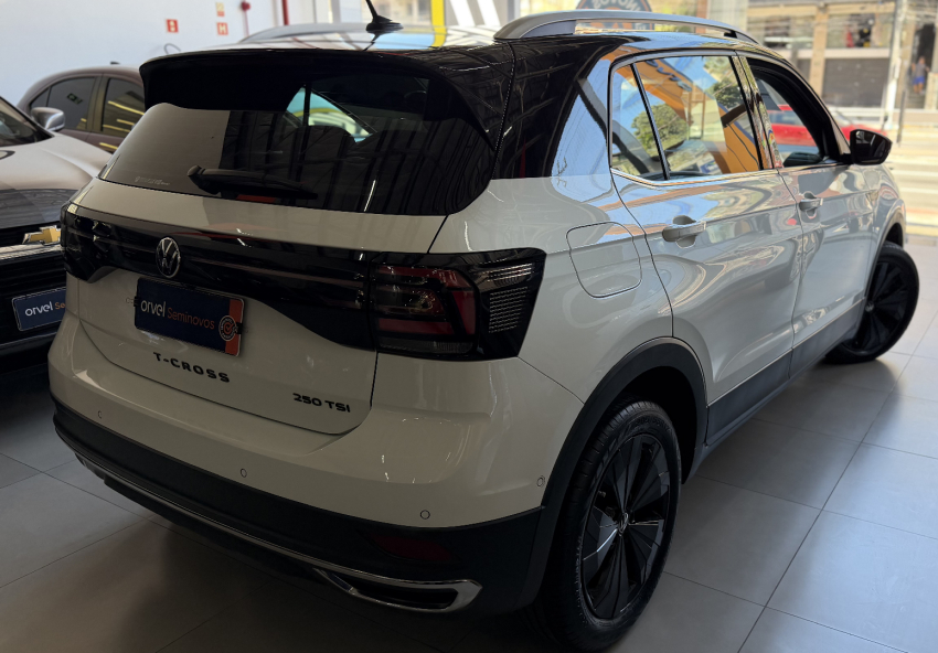 volkswagen t-cross 1.4 250 tsi total flex highline automatico 5p 20243