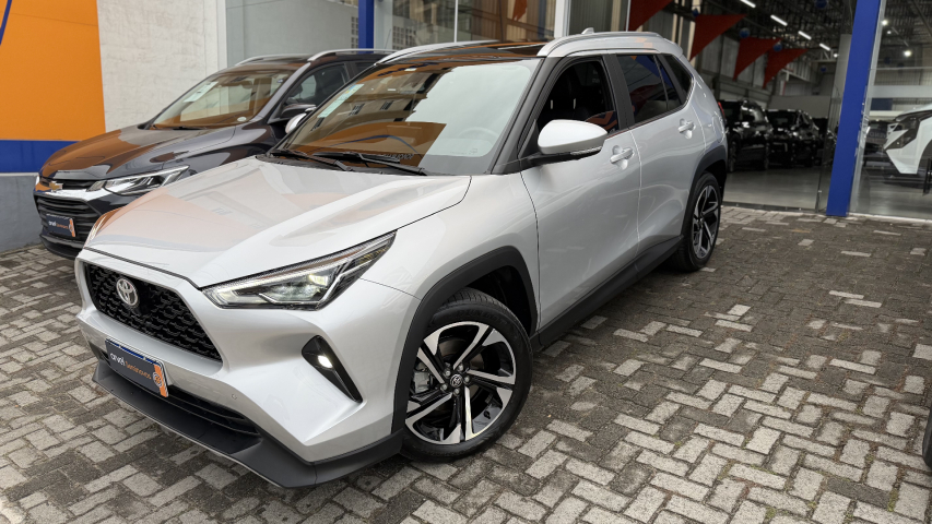 toyota yaris cross 1.5 vvt-i hybrid flex xrx cvt 5p automatico 20260