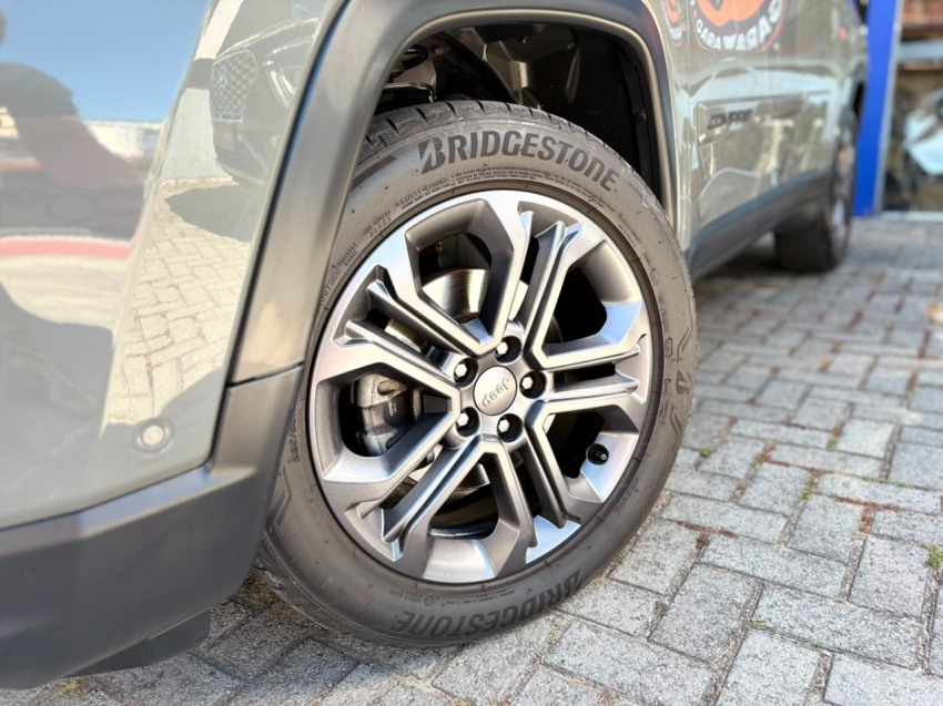 jeep compass 1.3 t270 turbo flex longitude at6 4p automatico 20243