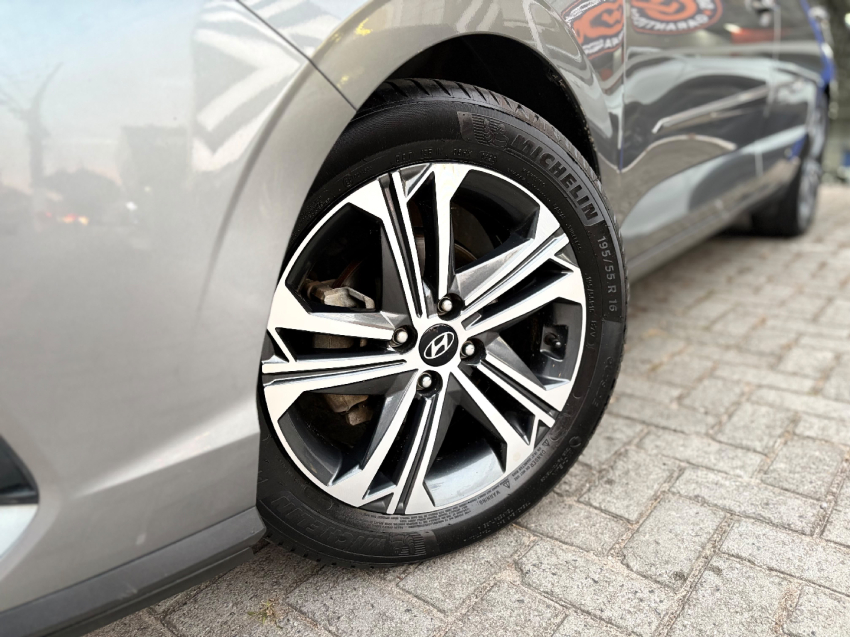 hyundai hb20s 1.0 tgdi flex platinum plus automatico 5p 20246