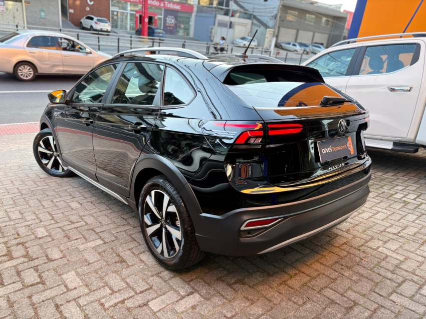 volkswagen nivus 1.0 200 tsi total flex highline automatico 5p 20235