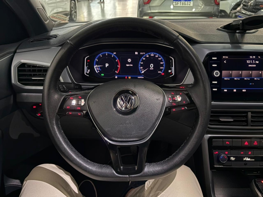 volkswagen t-cross 1.0 200 tsi total flex comfortline automatico 5p 202013