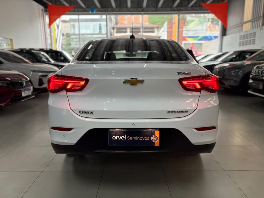 chevrolet onix 1.0 turbo flex plus premier automatico 4p 20244
