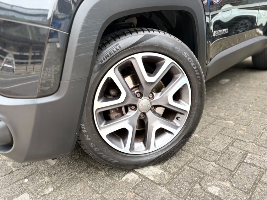 jeep renegade 1.8 16v flex longitude 4p automatico 20203