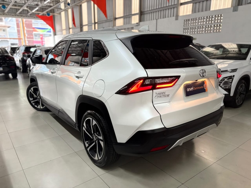 toyota yaris cross 1.5 vvt-i flex xrx cvt 5p automatico 20265