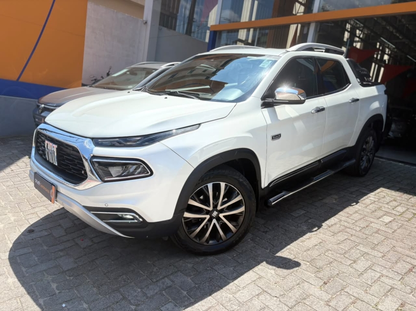fiat toro 2.0 16v turbo diesel ranch 4wd at9 4p automatico 2022