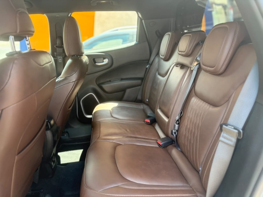 fiat toro 2.0 16v turbo diesel ranch 4wd at9 4p automatico 20228