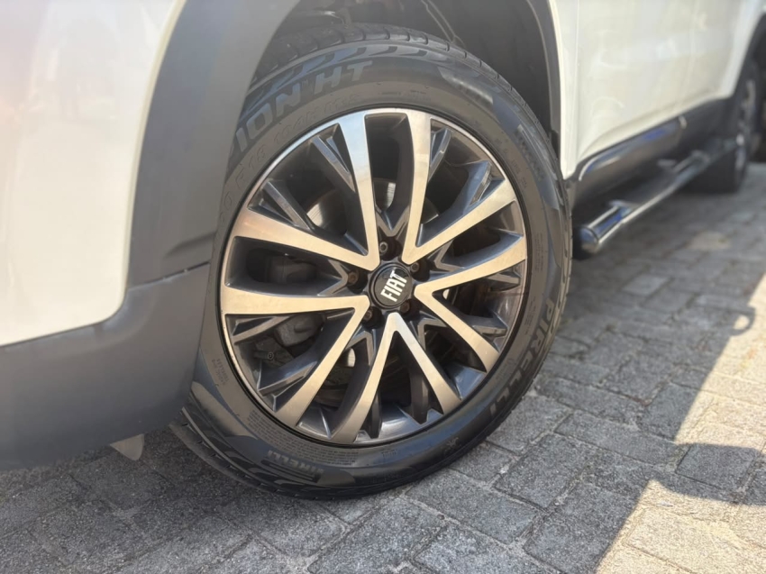 fiat toro 2.0 16v turbo diesel ranch 4wd at9 4p automatico 20223